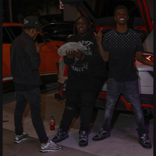 Woodboy Gee-Punch In 3 Fast