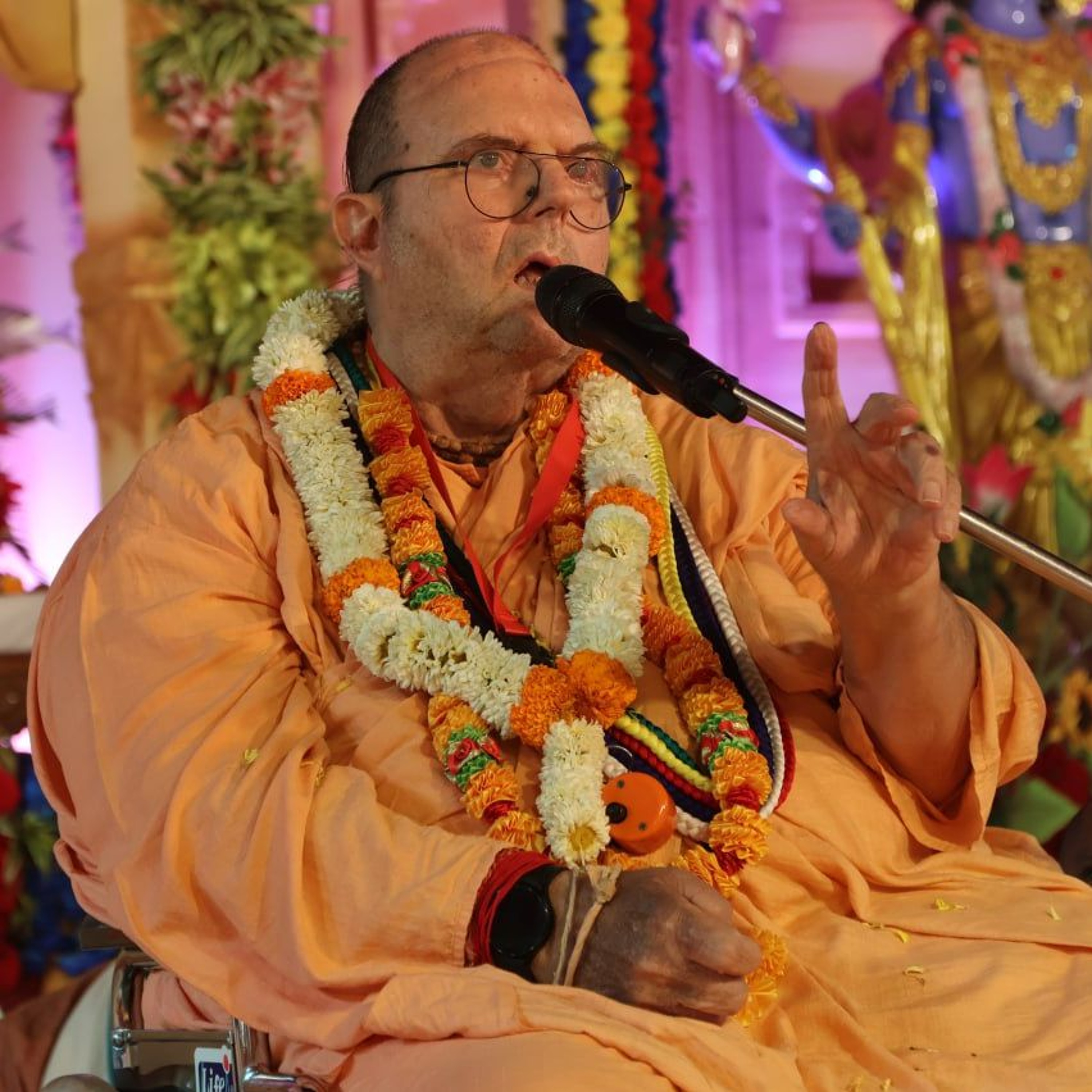 20091215 || Addressing Devotees || USA episode artwork