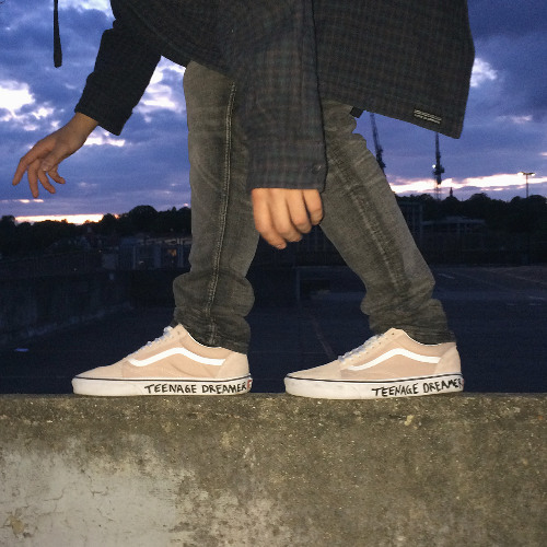 Teenage dreamer