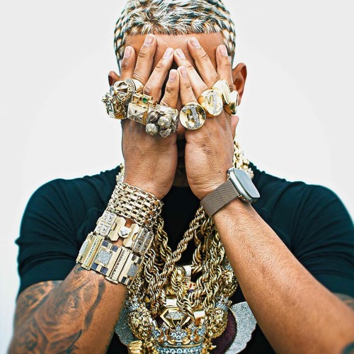 MC XODOZINHO - MELHOR BAILE DE FAVELA É O RODO - DJ RUAN DA VK E DJ RAFAEL FOXX - LAZER DIGITAL.