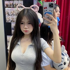 Sau Lưng Anh Có Ai Kìa | Thiều Bảo Trâm x Longchunn Remix