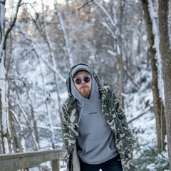 Tapio Skool - Ei se mitään ft. MKJ