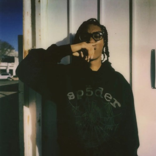 Nine Vicious - Ur The Moon (Freestyle)
