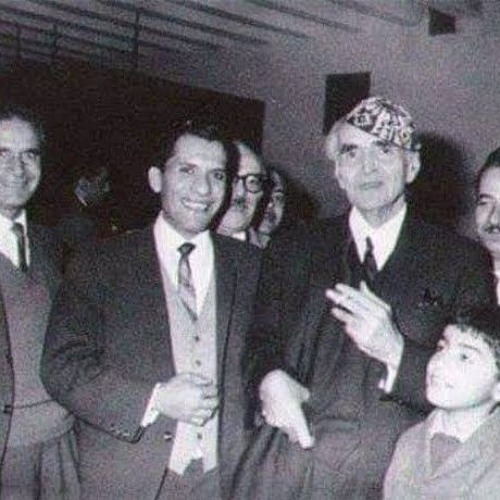 شدّوا إليك نياط القلب والعصبا عبدالرزاق عبدالواحد