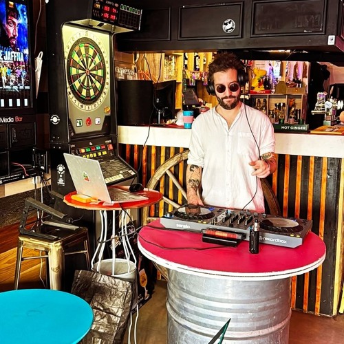 2025-04-30 Warm Up @HYDE Bar Lille