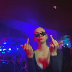 bad hoes!