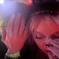 alone - J A Y J A Y x Clairexoxo