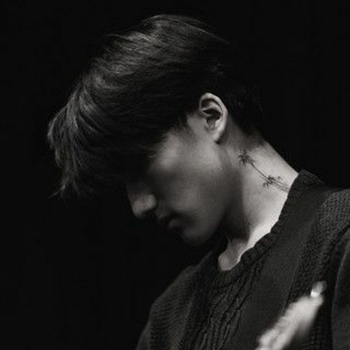 Boywithuke - Ghost (Live Concert)