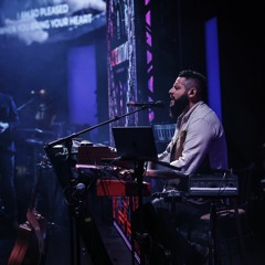 IT DOESN'T BELONG TO ME (LIVE) FEAT. PHIL VEGA