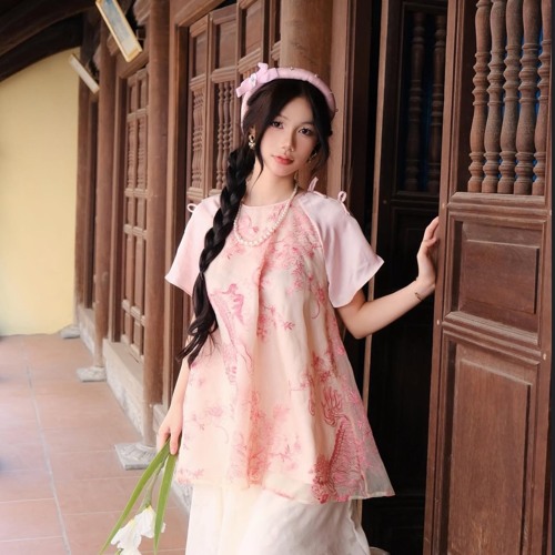 Quinn - Nụ Hồng Mong Manh family E’Black cocoz upload.