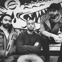 Groove Mates Trio - Yellow Jackets