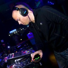 Thomas Penton - Live @ Global DJ Broadcast 19.04.2004