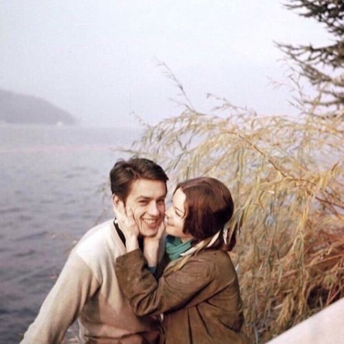 وأشوفك لما بتضحكلي ؟