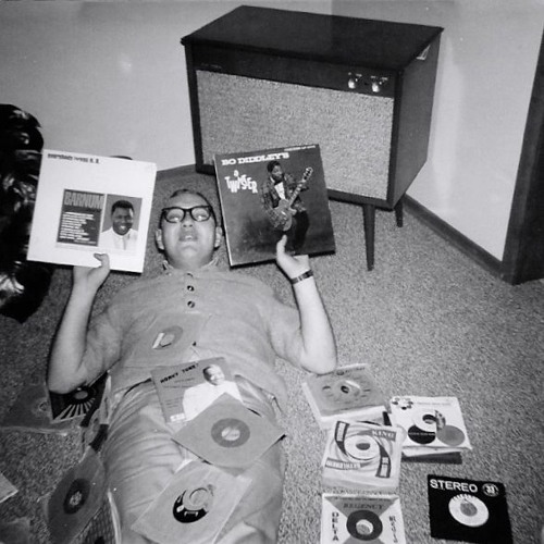 Urban DJ Tools Cut-In Recording No. 2510 - WAGRadio's Vinyl Librarian William "Fats Is Back" Reiter