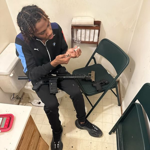 ymmkayy - blacktop *OCHO EXCLUSIVE*