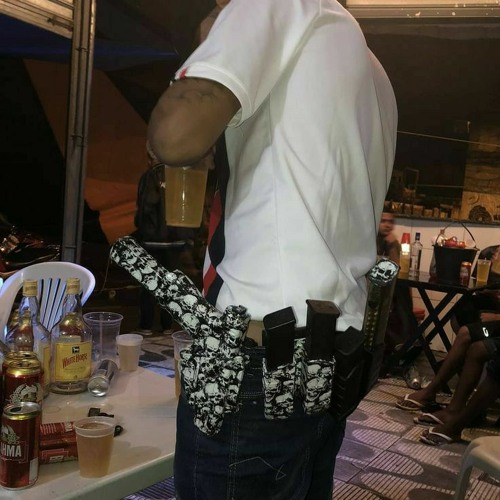 PUTARIA DOS CRIA - VULGO NO PENTE