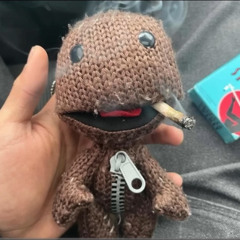 xxffcyuvcui - i never made it out prod cranes & fakemink