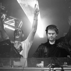 Hybrid - Live @ Gatecrasher, Gaudi, Moscow 25.09.2004