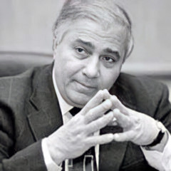 ‎⁨قصيدة "تمنيت عمرا أحبك فيه" للشاعر الكبير فاروق جويدة⁩.