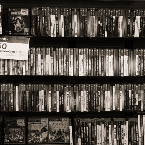 Definitely For Sale: Physical Games in the Digital Age (Extended Interview)