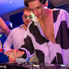 CRWD CNTRL 1 HOUR MIX 002