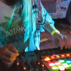 LIVE  @Wagon Psy 17 by Collectif Psynergy
