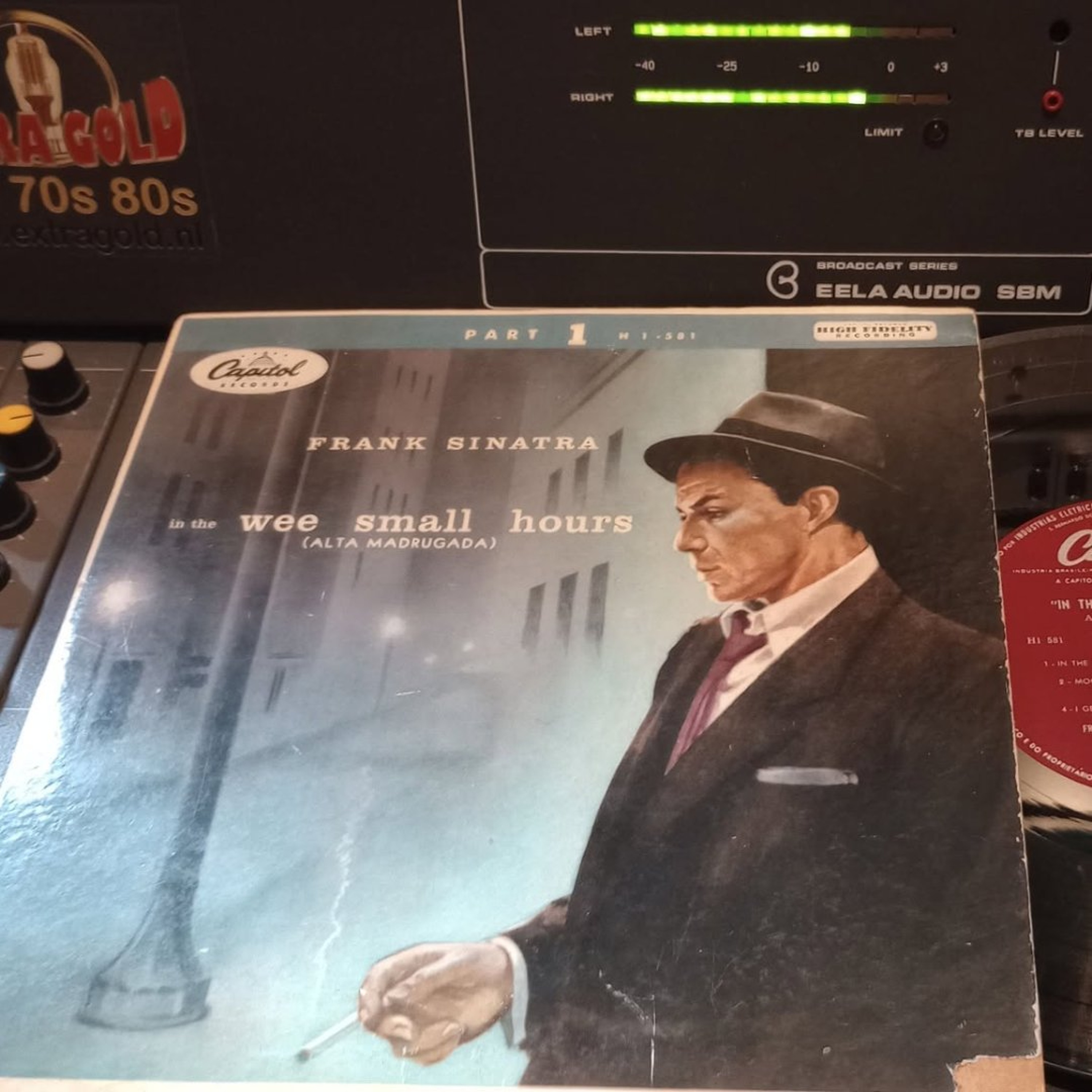 #261 Broadcast 261 - Episode 261 - The Crooners - 20260822 - 3 in 1 = Frank Sinatra episode artwork