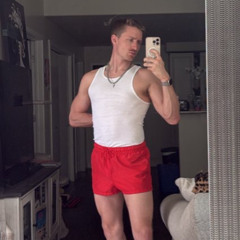 I WANNA ROCK RIGHT NOW