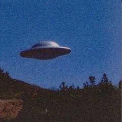 i fell in love with an alien :(