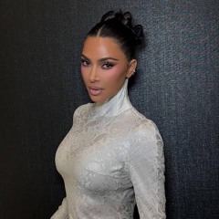 Kim K.- Kush Klyde
