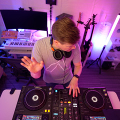 Acid & Emotion UP:LIFT June 2025