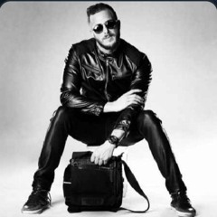 بی صفت،  مسیح و آرش