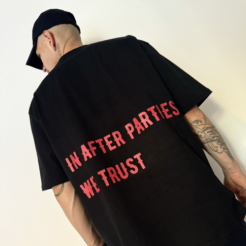 Ivan Bisson / Aprile.