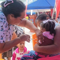 Unicef: ¿Por qué aún son bajos los niveles de vacunación contra la tos ferina, fiebre amarilla y dengue?