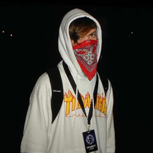 ANSTEAD - “ESTE“