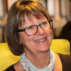 Where we Talk Art Show #91 Artist Instructor Lisa Oliver