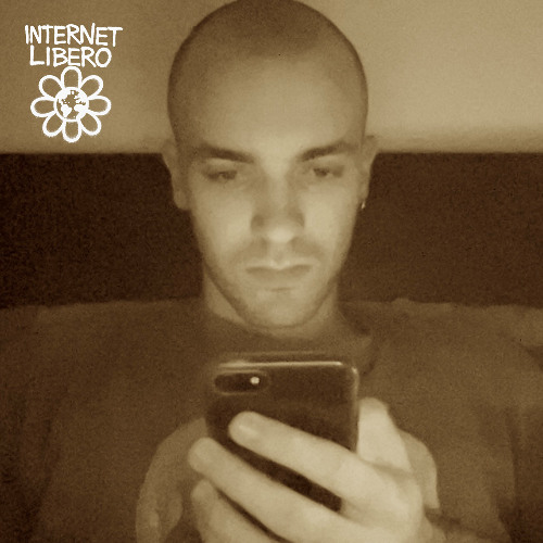 No Label - Always a good moment to listen to some banging 808s