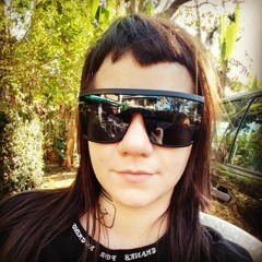GABRIELA T.E.E.- MELTING DOWN