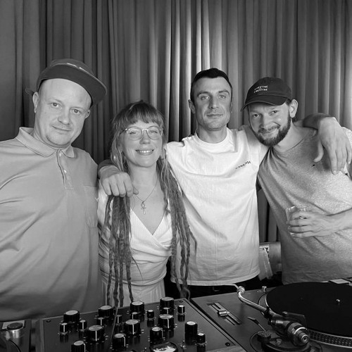 RADIO.D59B / GUEST MIX w/ Dubcafe Allstar meets Roots Daughters
