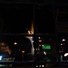 والشوق يلعب بي بس مقدر اللعبه-