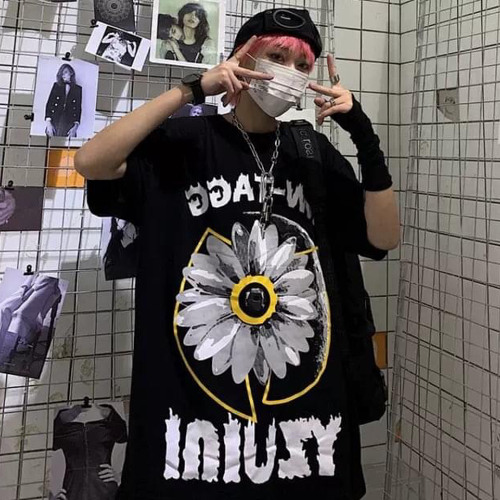 Nửa Đời Sầu Nửa Đời Âu