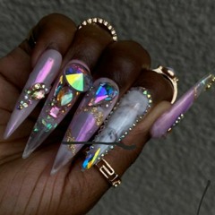 LEVELS Ft. Kitty Kravitz, Lovely Unique & MsCelene