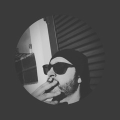 Podcast  #001  |  Micro House