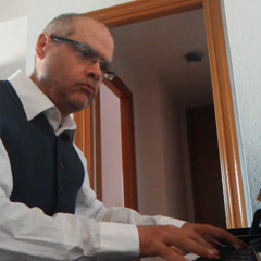 Last Thoughts original composition for piano by Ramón León Egea