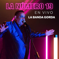 Por Eso Ta' Sola (En Vivo)