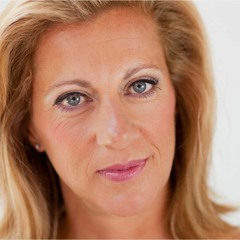 Sally Gunnell in conversation with Kate Usher