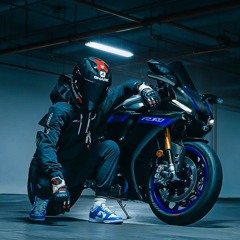 LOOK AT ME - SINNY & 7VVCH | Yamaha R1M