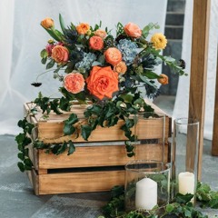 How to Choose the Perfect Flower Arrangements for Enhancing Your Wedding