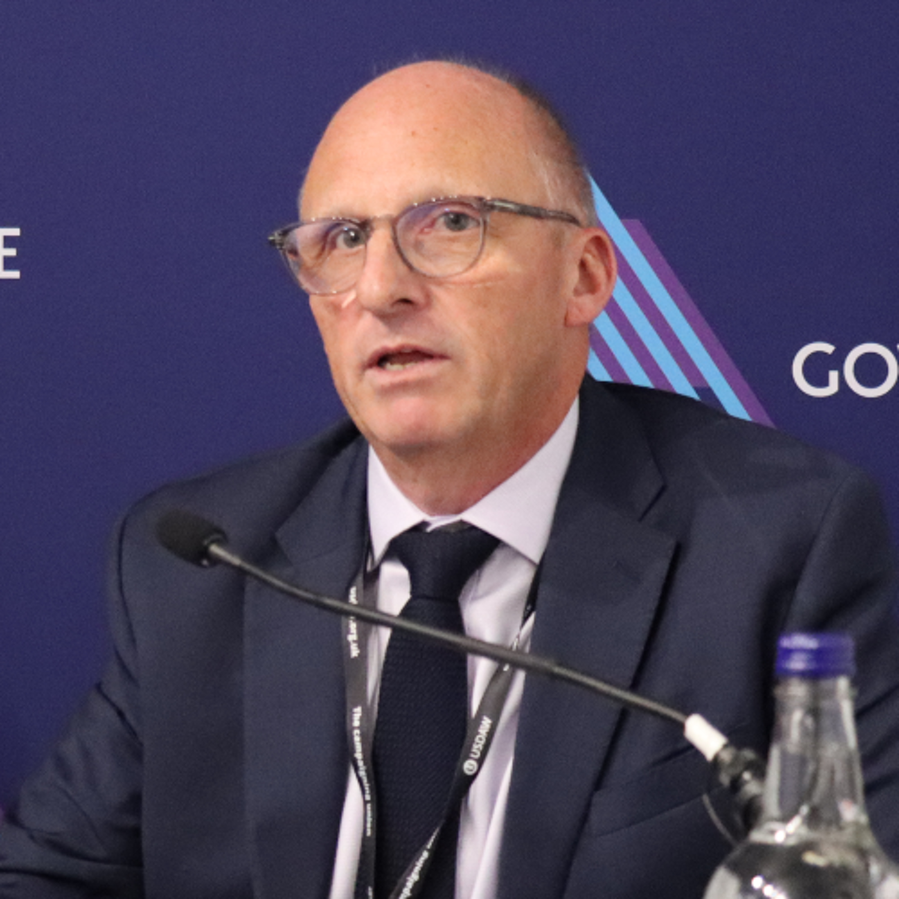 Should public sector pay and pensions be reformed?