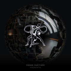 Premiere: Roger Martinez - Infinite [Timeless Moment]